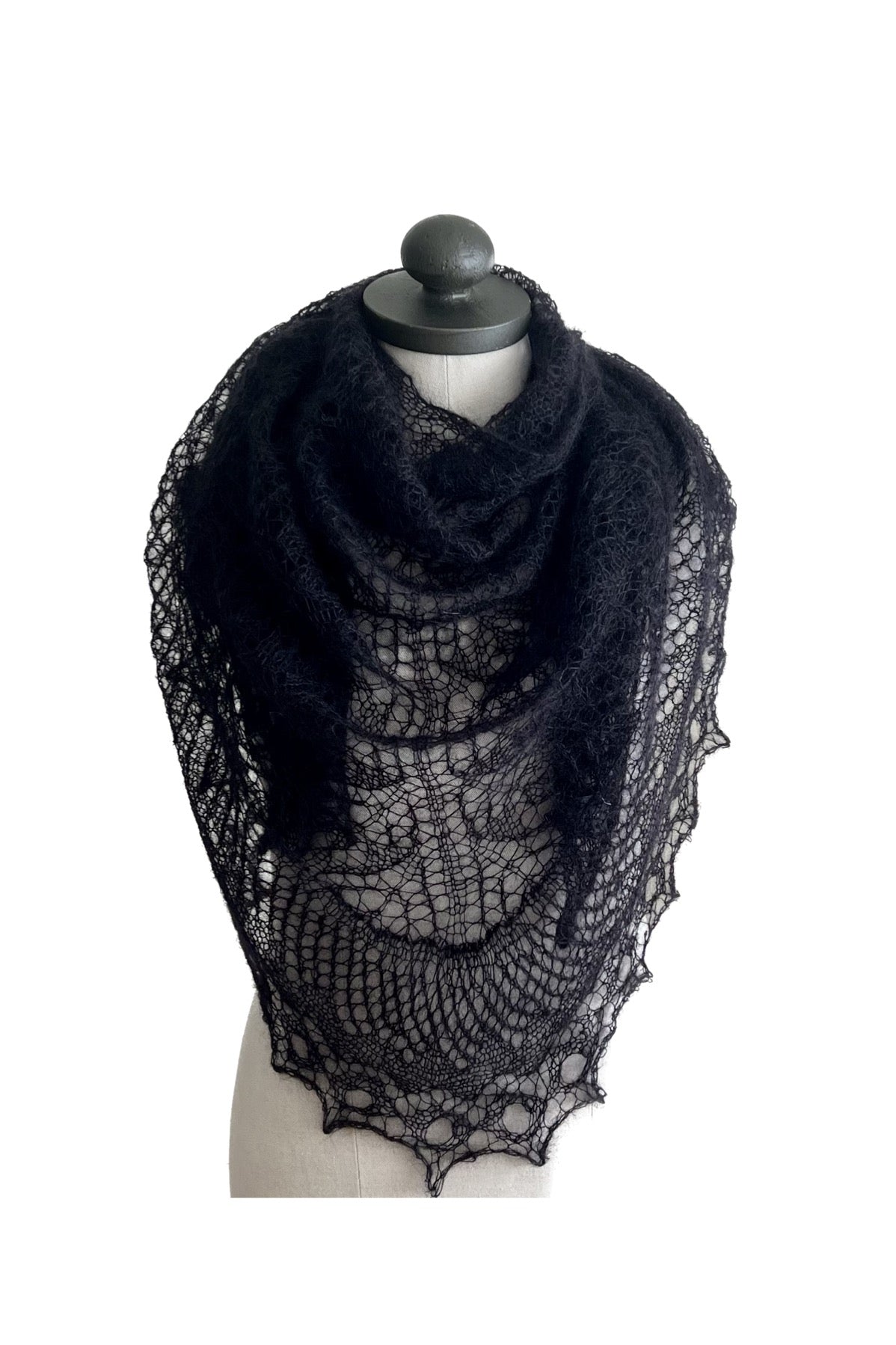 Workshop Black light lace shawl