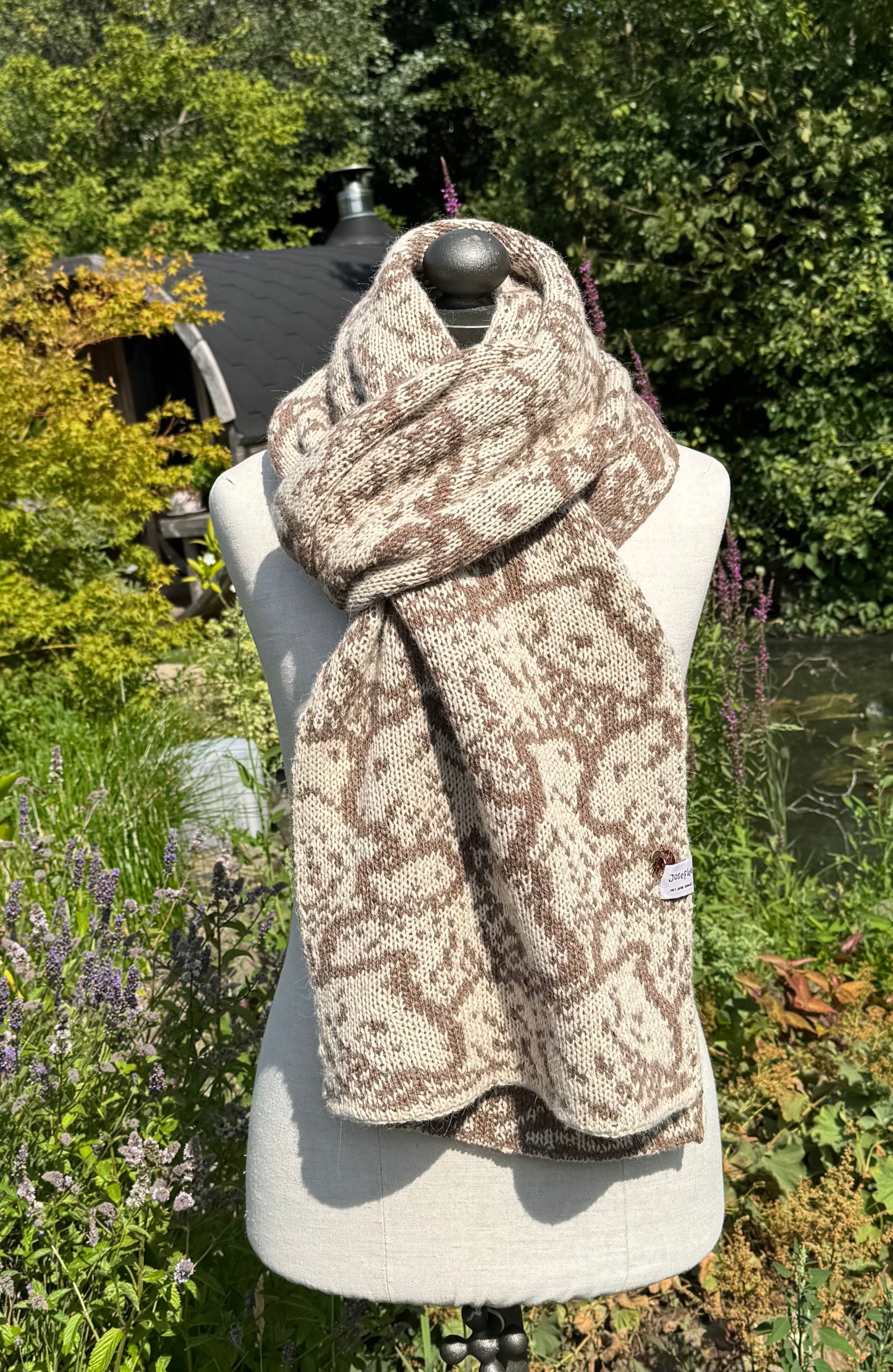 Happy sheep scarf